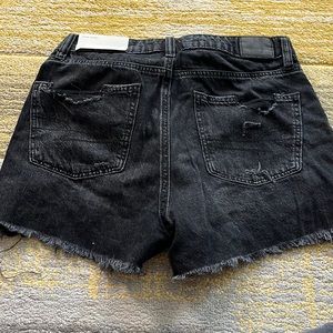 Women’s, AEO, super high rise, mom short, size 2, 26”w, NWT